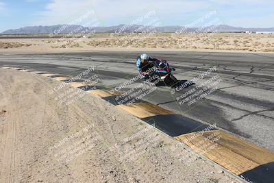 media/Nov-30-2025-TrackXperience (Sun) [[c0061d280f]]/2-Level 2/Session 4 (Turn 12 Inside)/